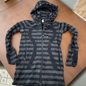 Lululemon zip up hoodie